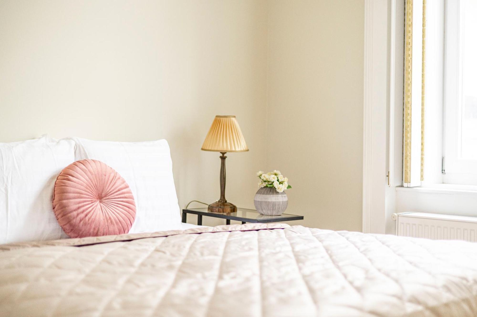 Graceful & Cozy Dream Next To The Opera House Budapesta